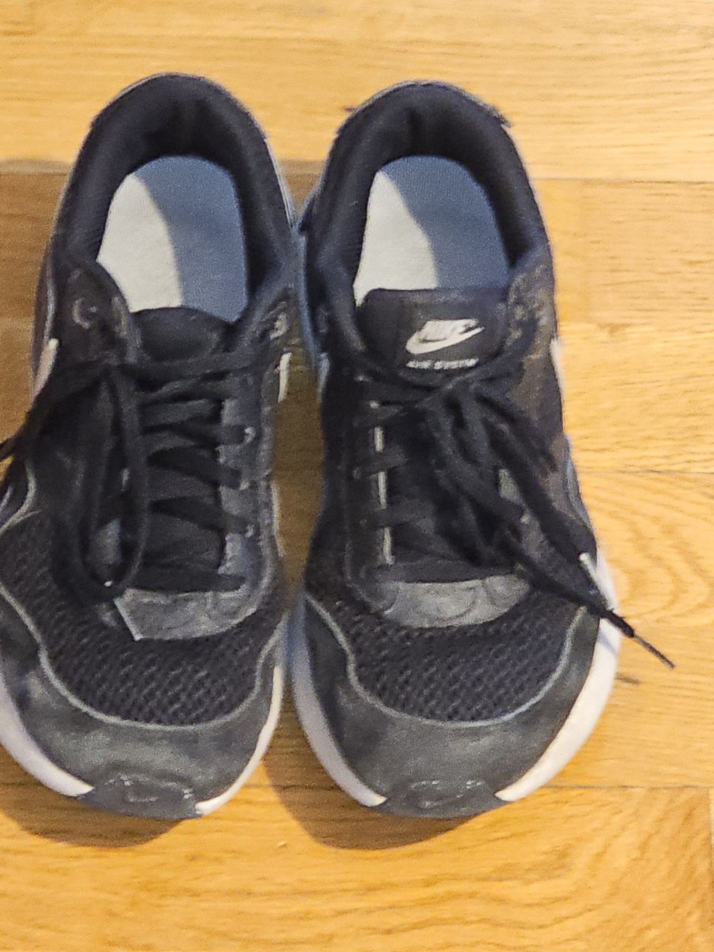 Scarpe per ragazzi: Nike Air Max System gr 37.5 – Usato da Birmensdorf ZH venduto da eva_9hvs