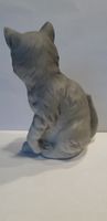 Porzellan Katze sitzend grau weiss guter Zustand