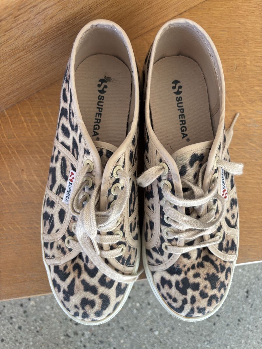 Superga Scarpe da donna: Superga léopard, taille 39, très bon état – Usato da Sion venduto da tchana77 3