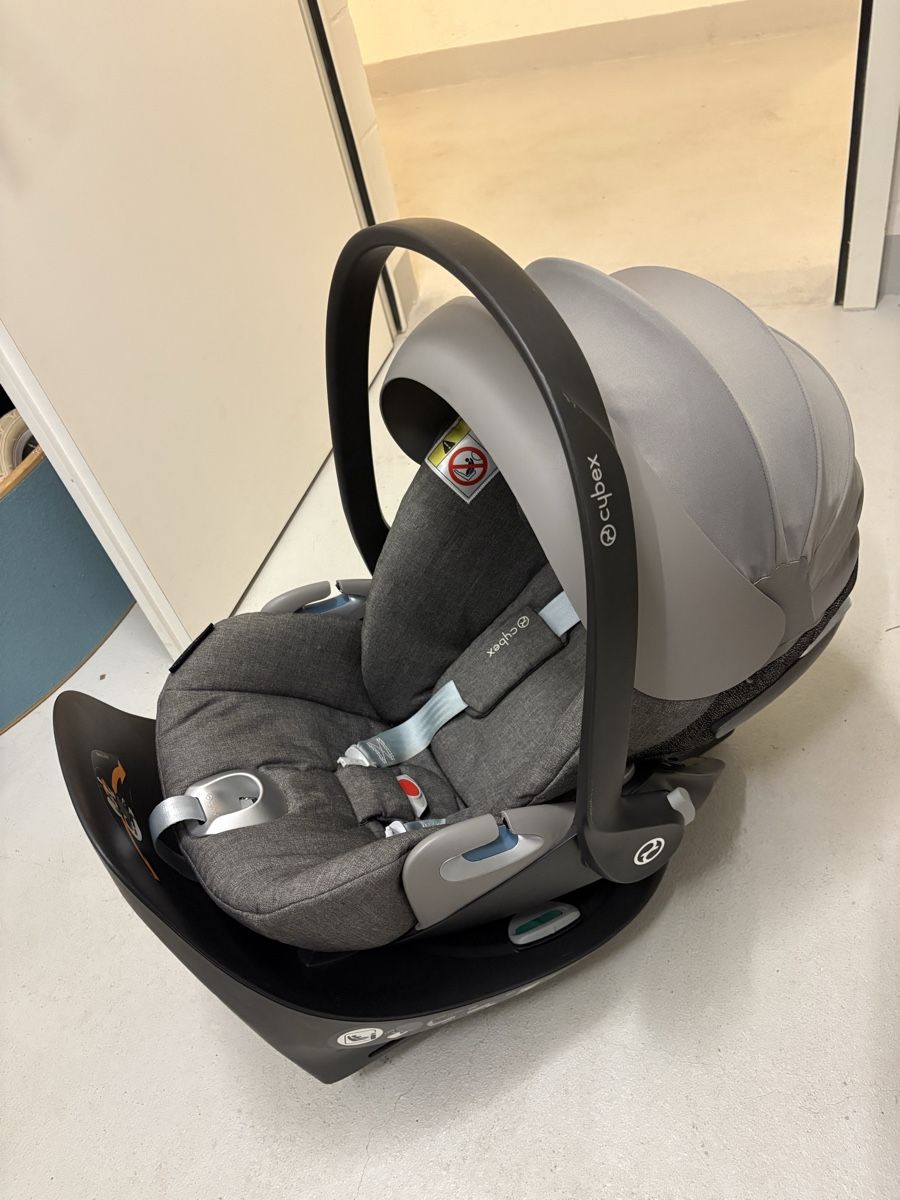 Cybex Seggiolini per auto: Cybex Sirona Zi i-Size – Usato da Bettlach venduto da MariaR. 1