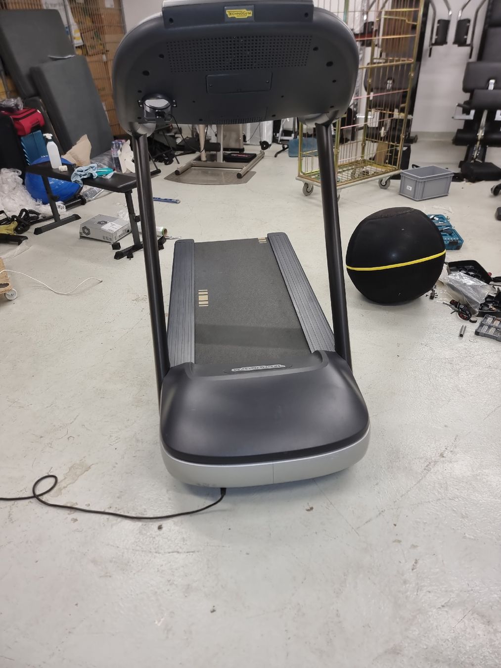 Technogym Hometrainer: Laufband Technogym Run 600 – Gebraucht aus Aarau von Aboudx 3
