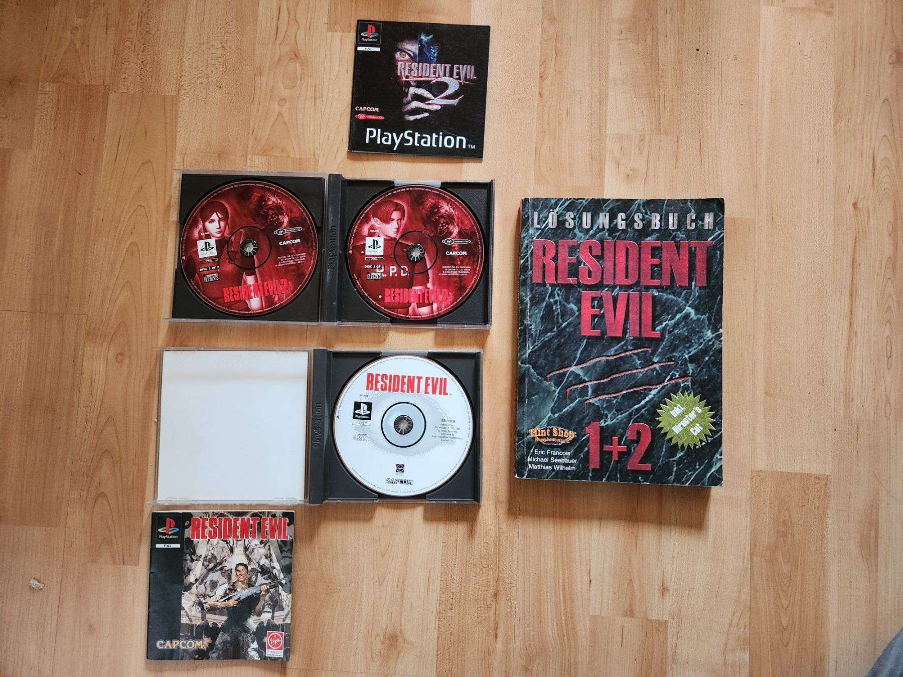 Sonstiges Zubehör: RESIDENT EVIL 1+2 mit Lösungsbuch – Gebraucht aus Biglen von  1