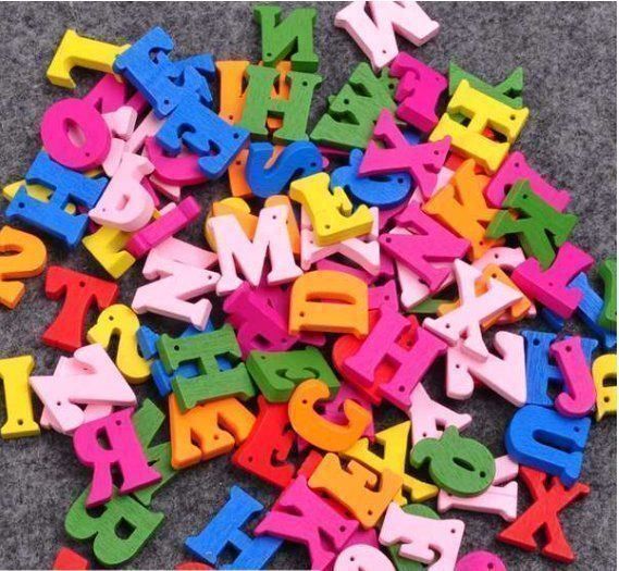 Kit bricolage: Buchstaben aus Holz, lackiert 100 Stk. – Nuovo e nell'imballaggio originale da Dintikon venduto da Vexi