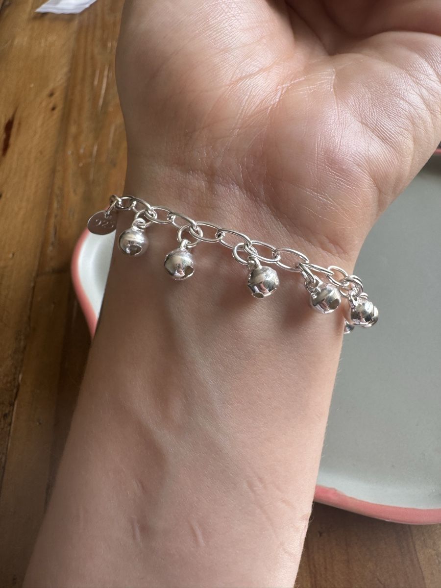 Bracciali & Braccialetti: Armband mit Glöckchen, versilbert 925 – Usato da Männedorf venduto da mariadelrocioeberle 4