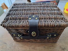 Vintage Picknickkorb für 2 Personen, komplett & neuwertig!
