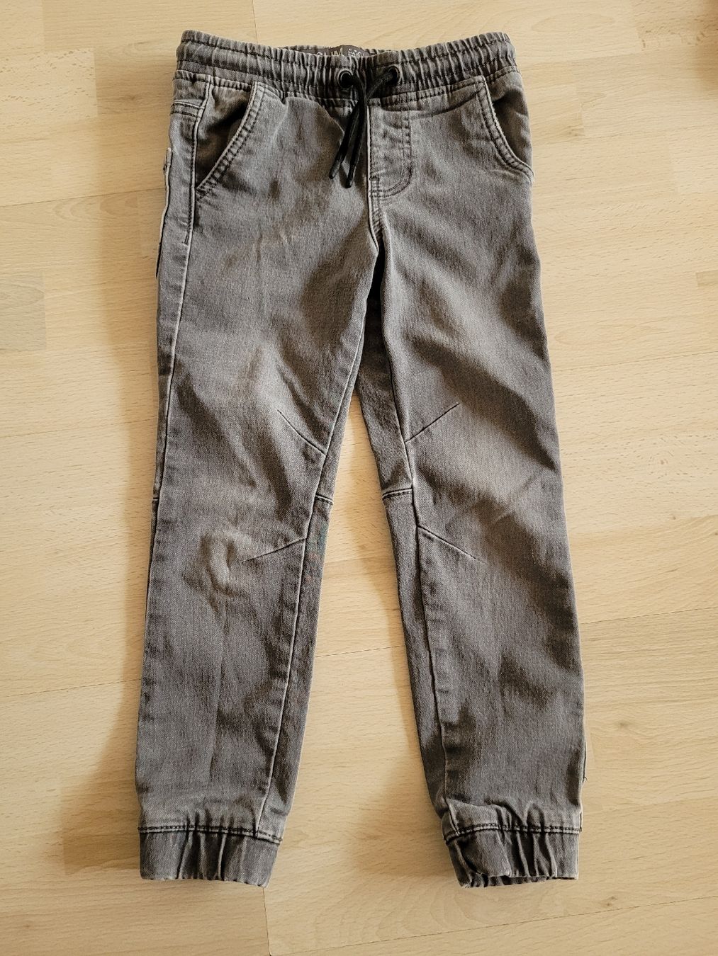 Hosen: Hose gr. 116 – Gebraucht aus Inwil von Flower2325