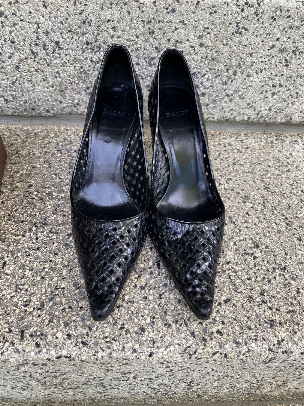 Bally Scarpe da donna: Bally Pumps  schwarz Grösse 38 gebraucht – Usato da Zürich venduto da JDB_Vintage 1
