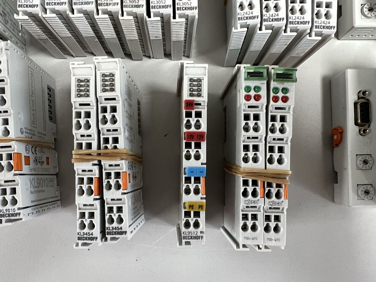 Beckhoff Componenti elettronici: Grosses Paket / Konvolut: Beckhoff & WAGO SPS-Module &  – Usato da Euthal venduto da ruckzuckrohrfrei 6
