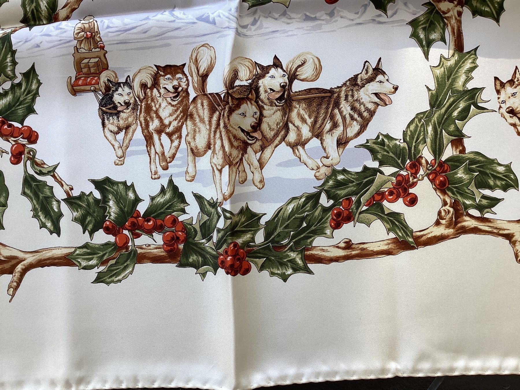 Aigner Foulard & Sciarpe: Aigner, Seidenfoulard – Usato da Salenstein venduto da Esprit57 3