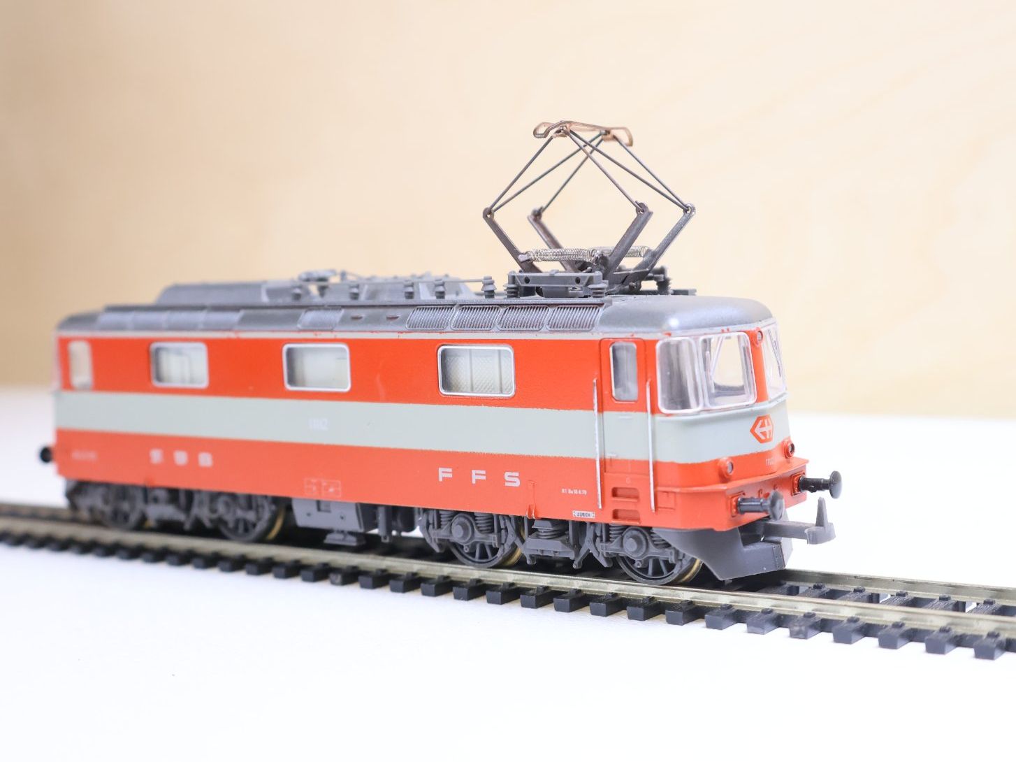 Lima Modellini di ferrovie: Lima SBB Re 4/4 E-Lok - Digital "Swiss-Express" - H0 DC – Usato da Winterthur venduto da Monstera