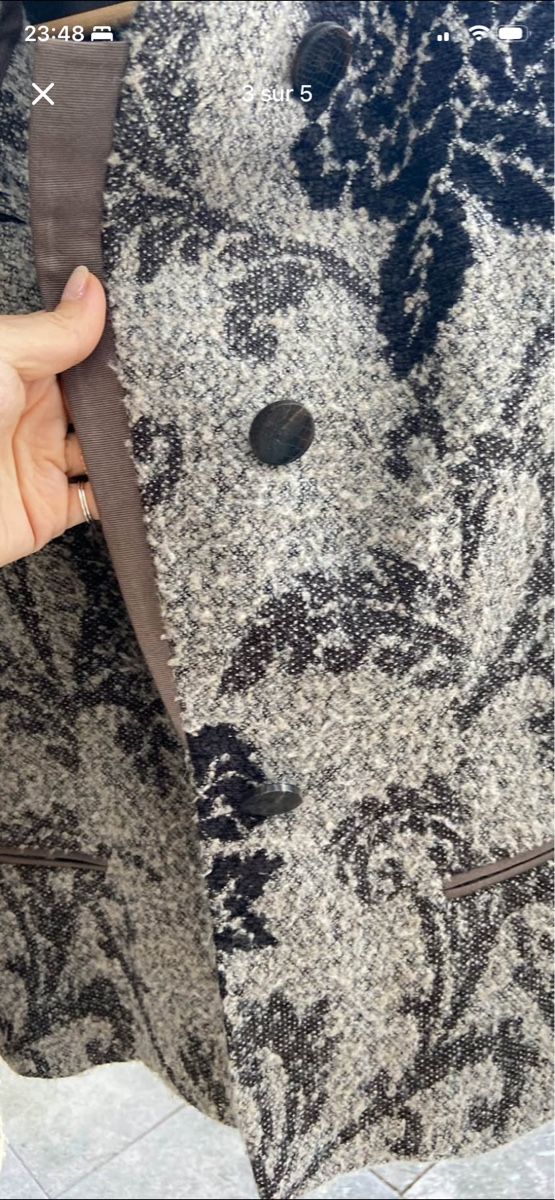 Armani Giacche: Blazer Armani - taille M – Nuovo (secondo la descrizione) da Genève venduto da muj_2zmc 2