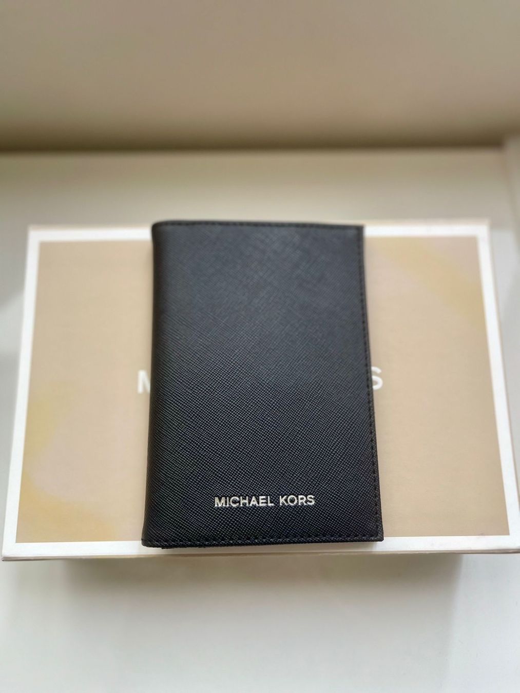 Michael Kors Altro in  Abbigliamento & Accessori: Michael Kors cardholder – Usato da Zürich venduto da HBe 1