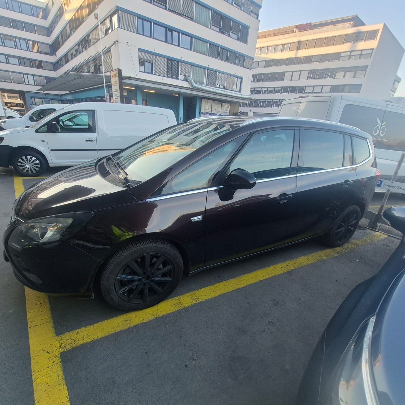 Opel Autos: opel zafira c tourer 2014 – Defekt aus Zürich von abr_l67x 1