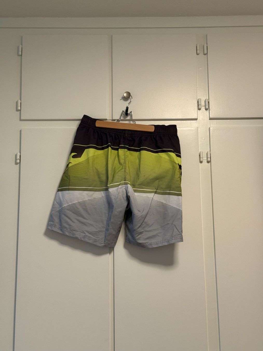 Billabong Costumi da bagno: Billabong LayBacks Badehosen Grösse L – Usato da Basel venduto da FrozenFire 1