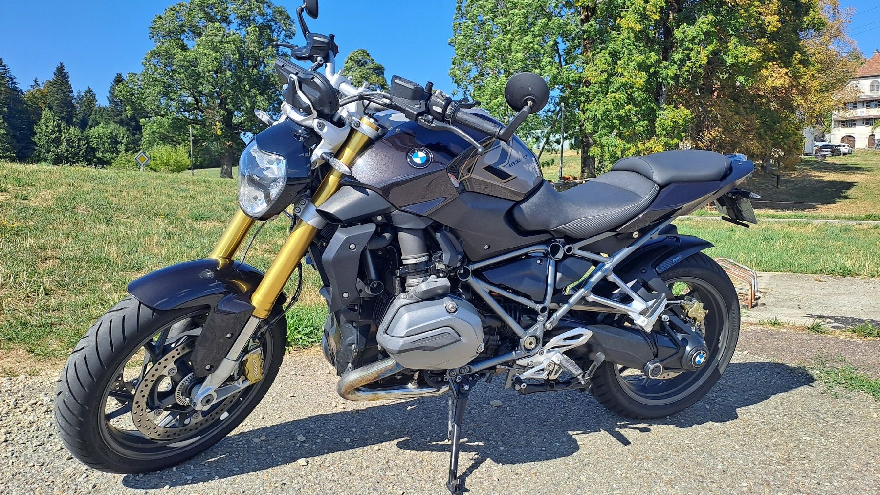 BMW Strada: BMW R1200R LC 2018 – Usato da La Chaux-de-Fonds venduto da modivany 2
