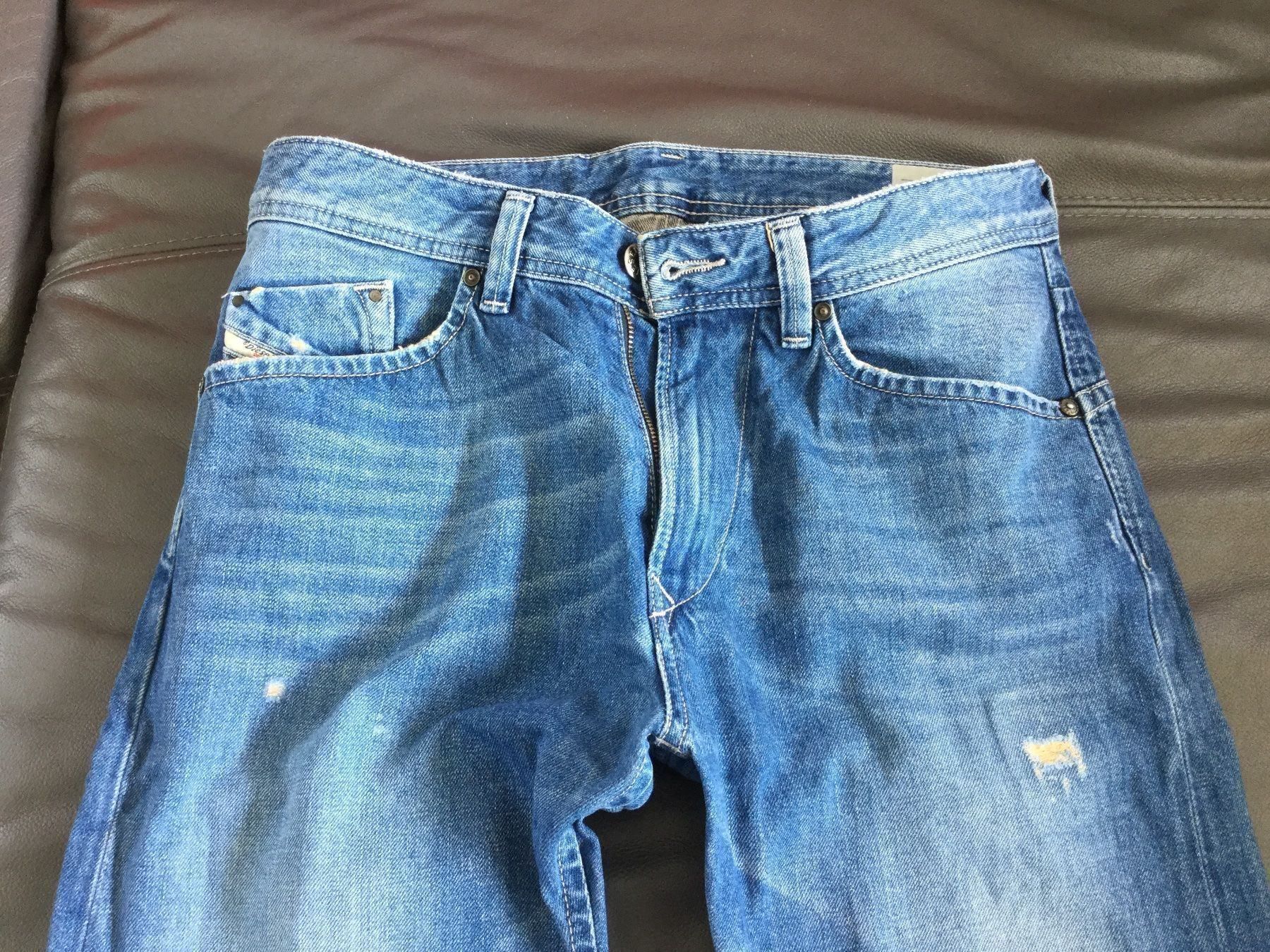 Diesel Pantaloni: Jeans Diesel Darron-R – Nuovo (secondo la descrizione) da Horw venduto da Benny017 1