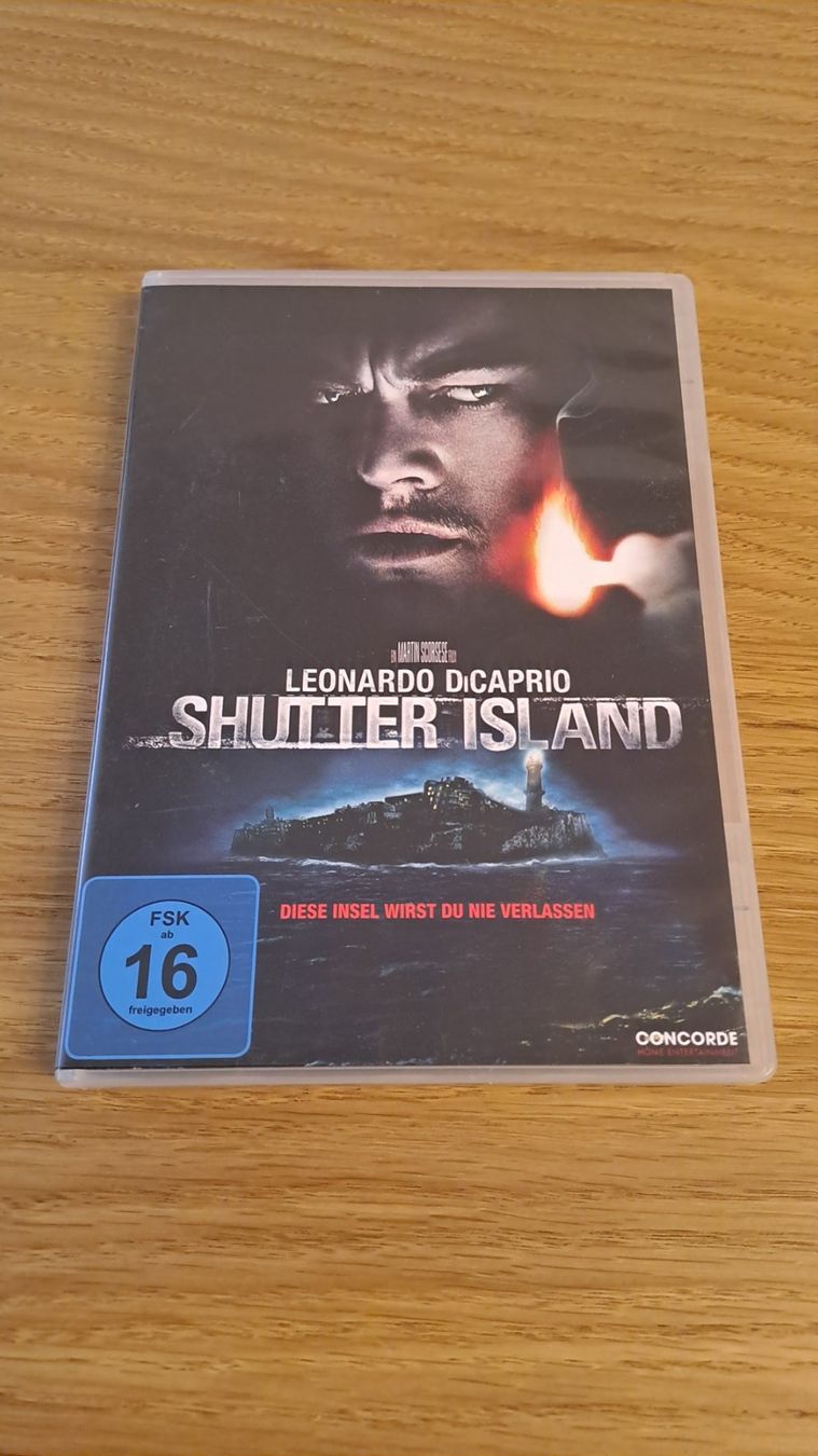 Tutti i DVDs: Shutter Island – Usato da Lenzburg venduto da RocknRoller85