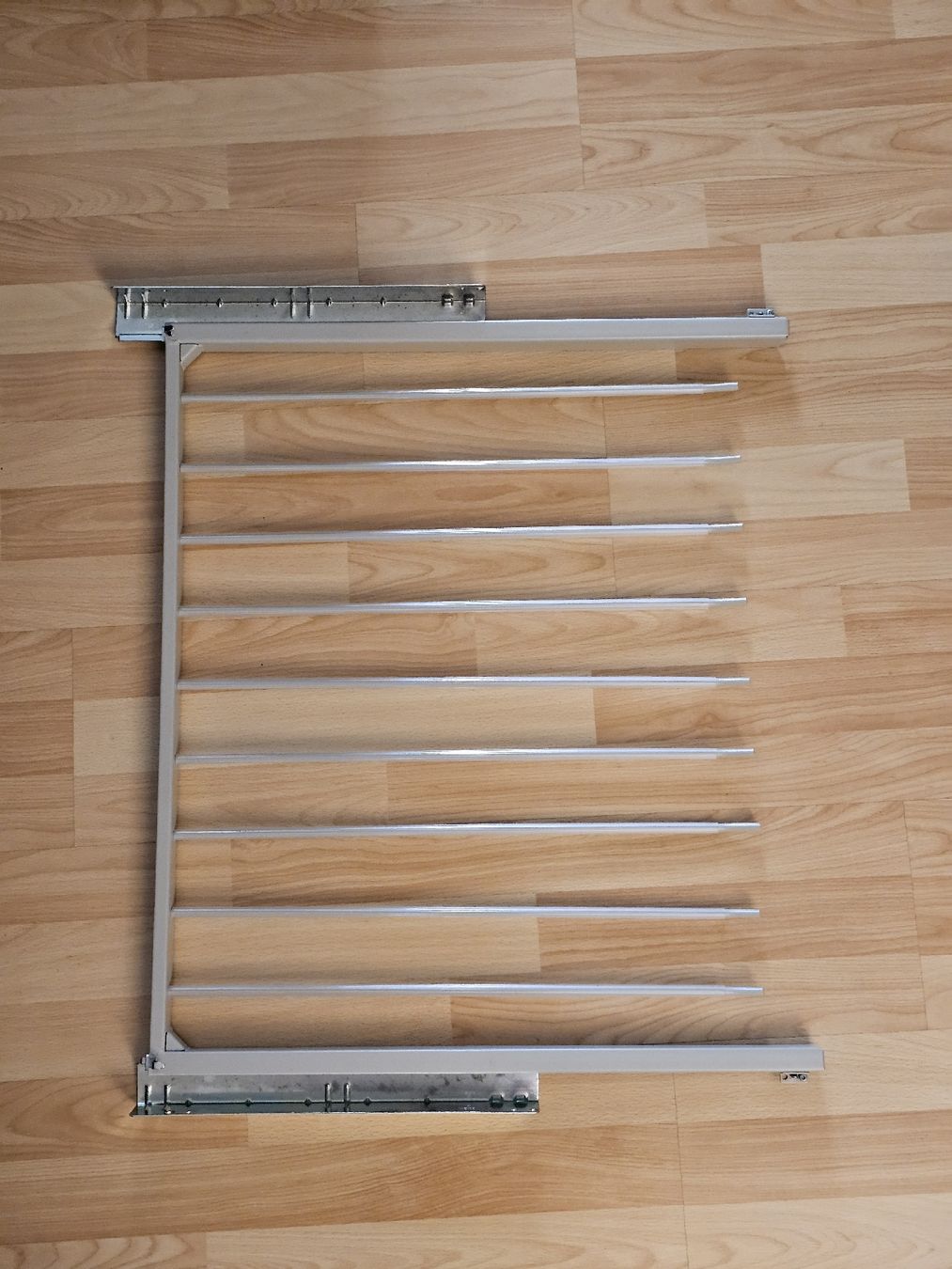 Ikea Appendiabiti: Ikea Pax Hosenaufhängung 75cm Komplement – Usato da Zürich venduto da web_f59x