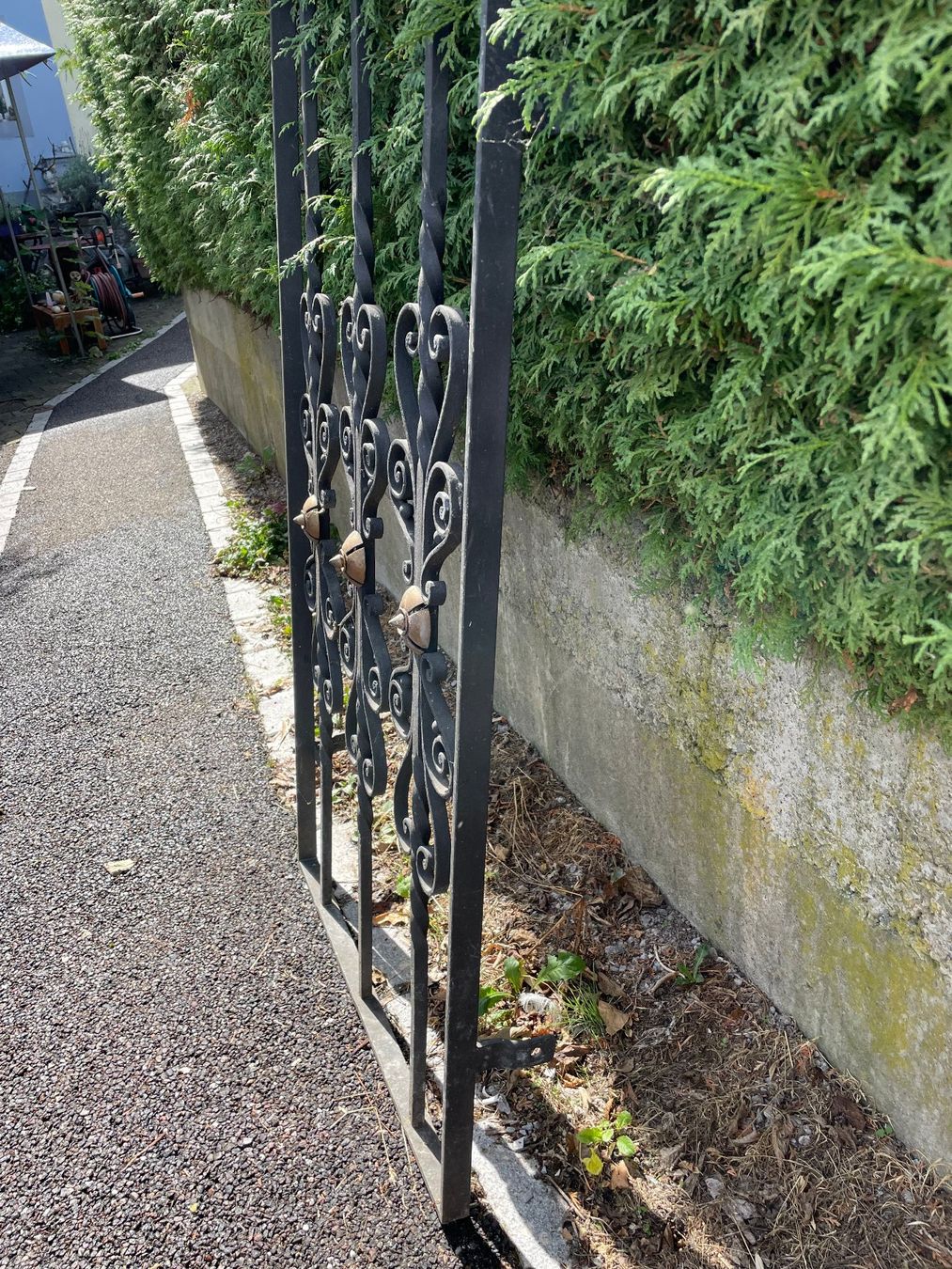 Gitter & Roste: Fenster-Gitter – Gebraucht aus Forch von ESELSTEIN 2