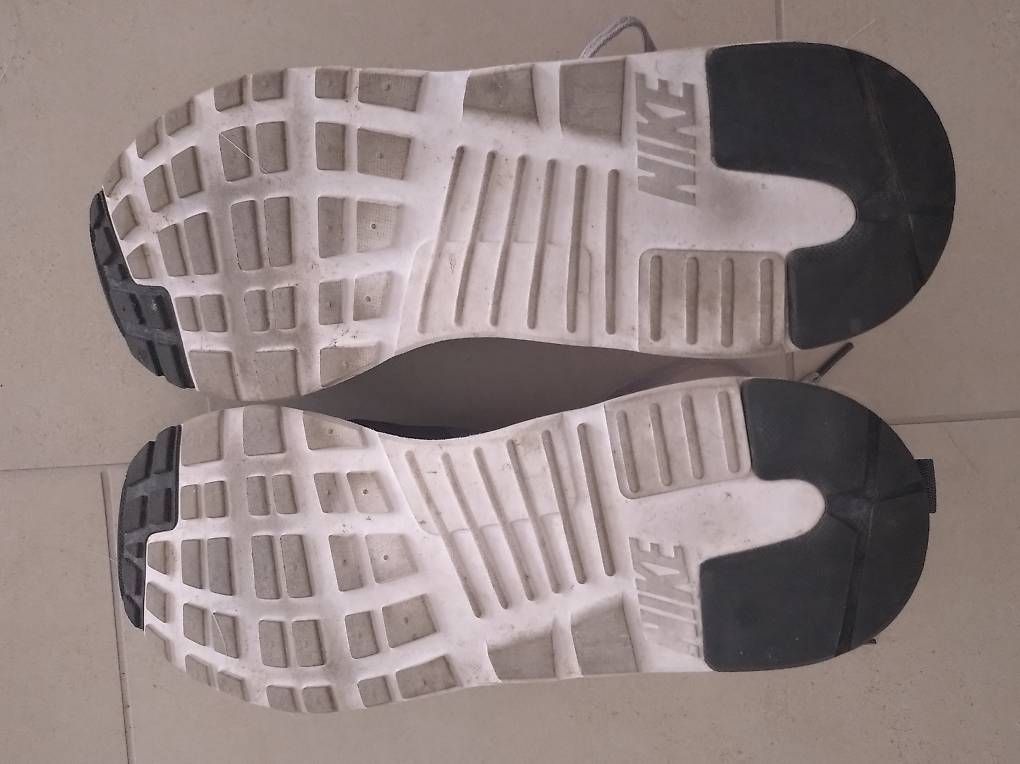 Scarpe da uomo: Nike Air Max Tavas Print – Usato da Gland venduto da bstn9 4