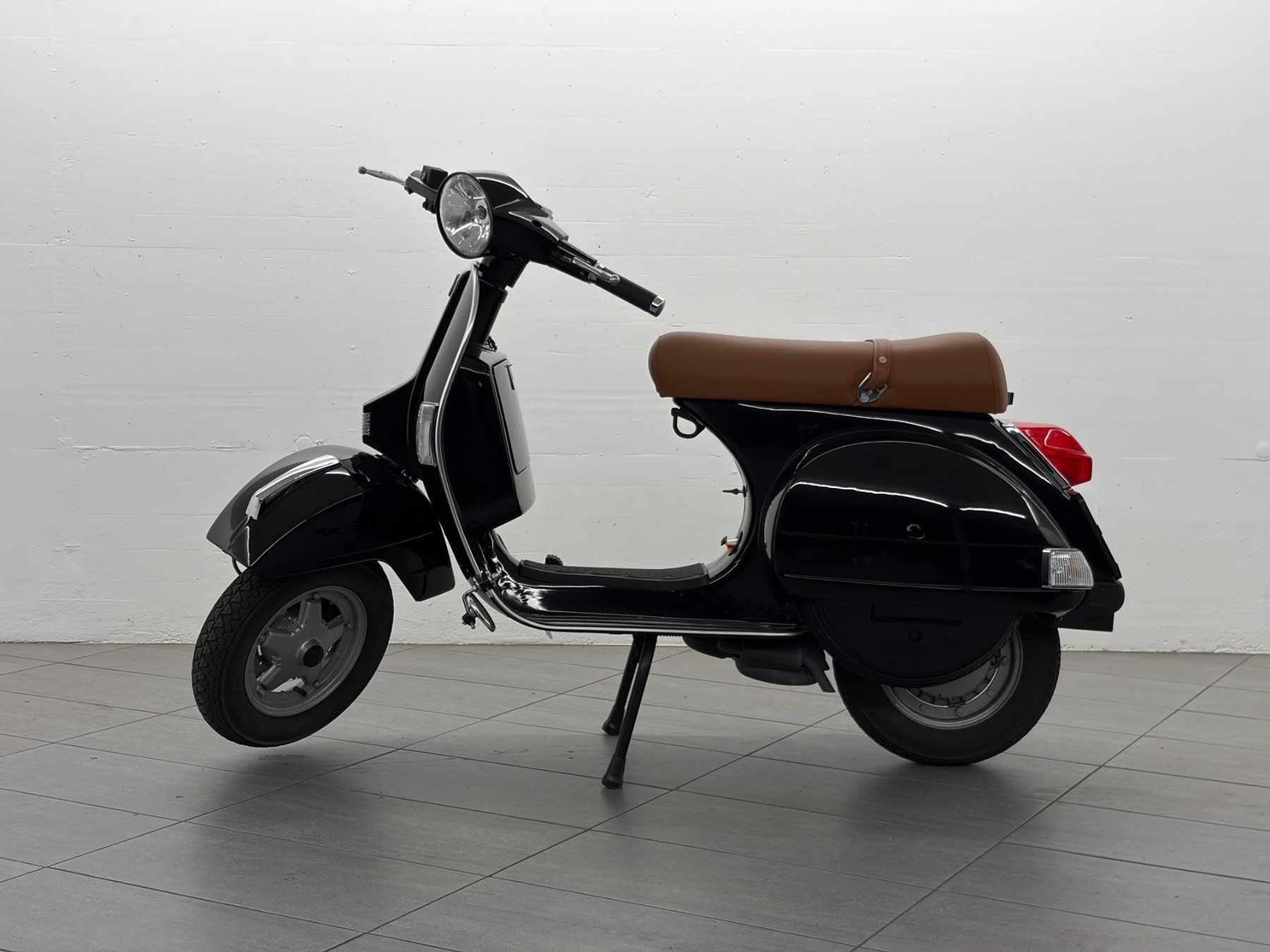 Piaggio Scooter: PIAGGIO Vespa PX 125 E Disc – Usato da Nänikon venduto da s_a_n_d_r_o 1