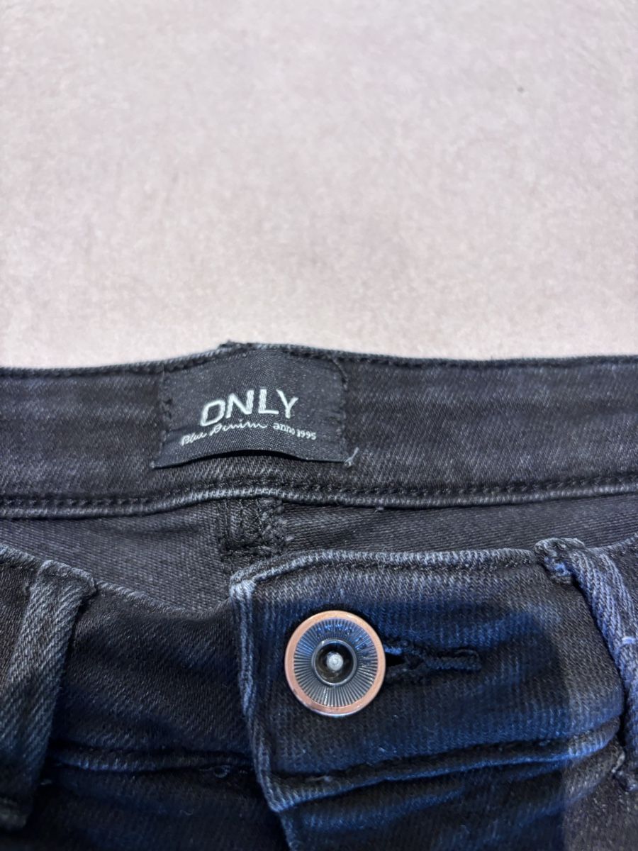 Only Jeans: 2x Jeans von Only Gr. 30/30 – Usato da Menzingen venduto da gispat 2