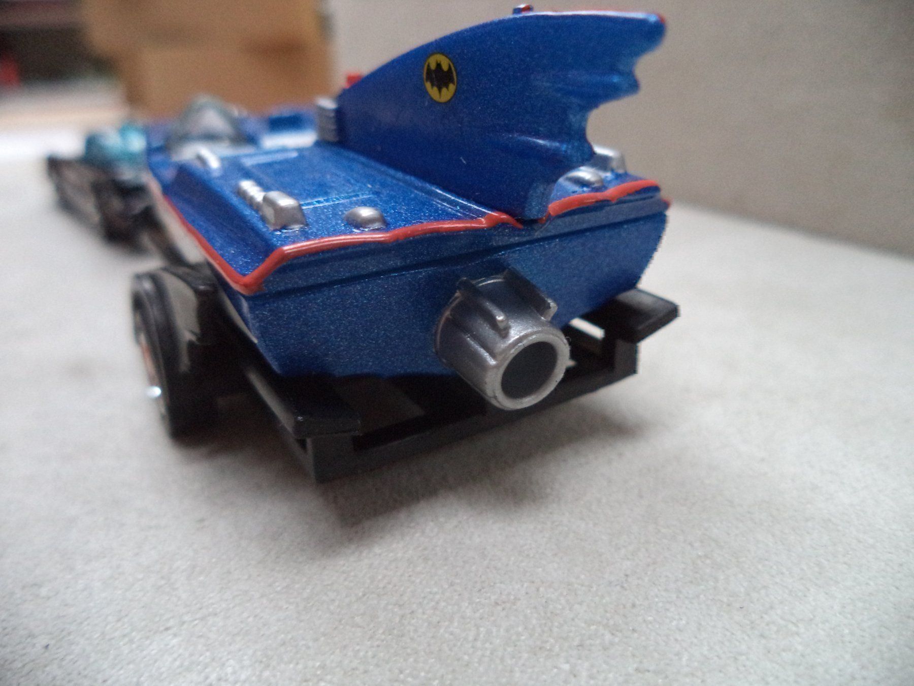 Hot Wheels Modellautos: Batmobile/ Batboat 1:64 – Neu (gemäss Beschreibung) aus Rieden AG von Wirth03 5