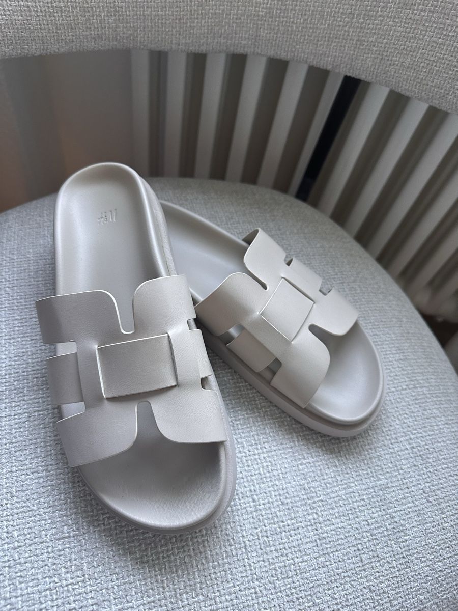 Damenschuhe: Pantoletten creme Grösse 39 – Neu (gemäss Beschreibung) aus Zürich von Chez_Dali