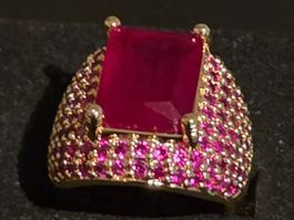 Bague Plaquée Or jaune avec rubis synthétiques neuve T52 ☆☆.