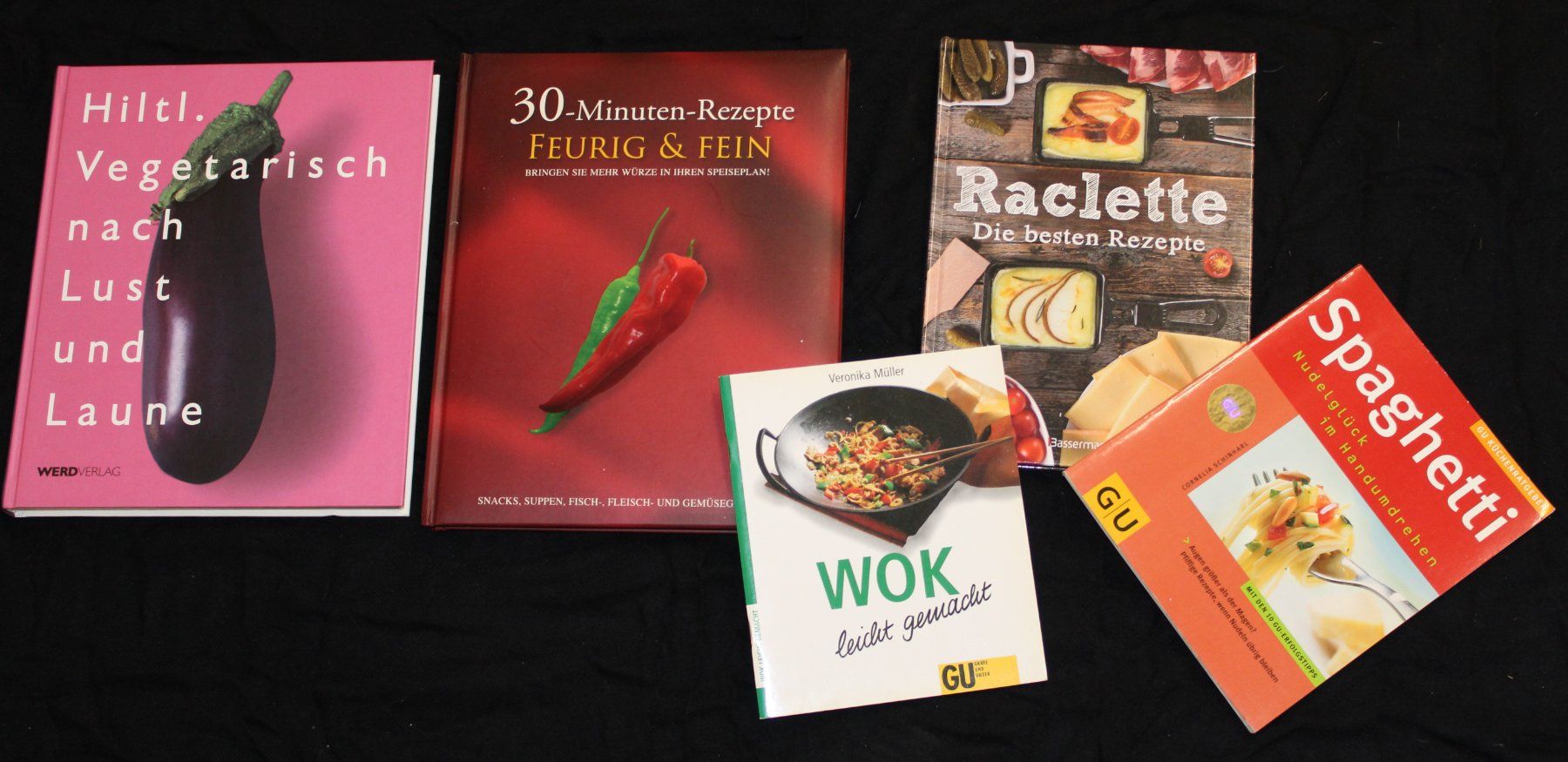 Libri: 5 Kochbücher – Usato da Schaan venduto da antikes_und_kurioses