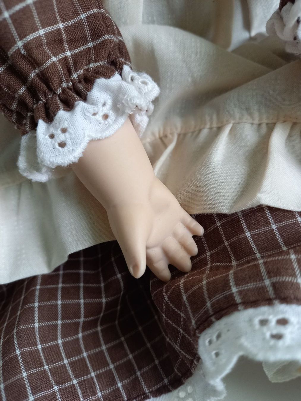 Bambole: Porzellan-Puppe – Usato da Volketswil venduto da ronbons 1