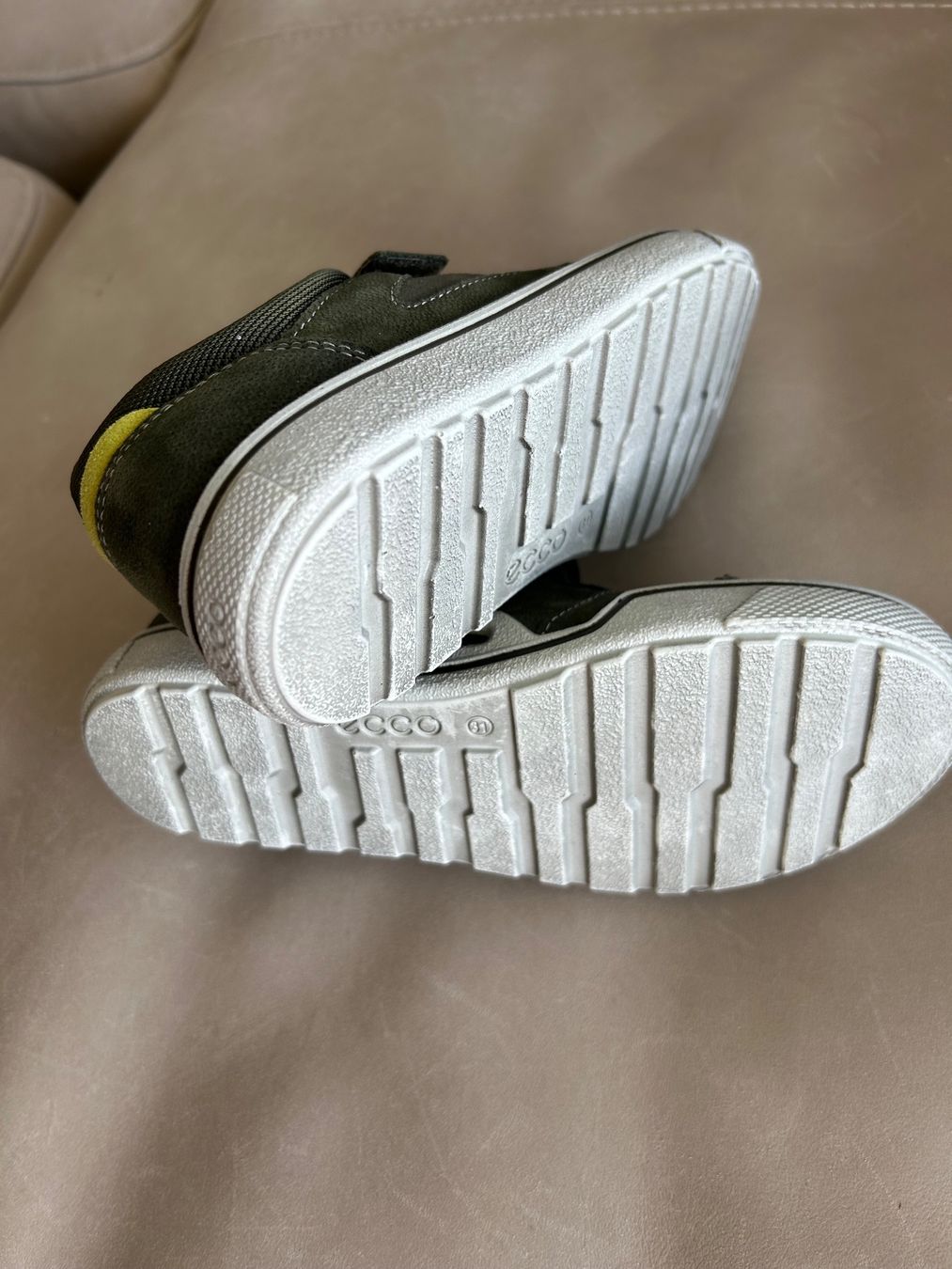 Ecco Herrenschuhe: Ecco Halbschuhe Klettverschluss, Gr. 31 ***NEU*** – Neu und originalverpackt aus Wädenswil von LS777 3
