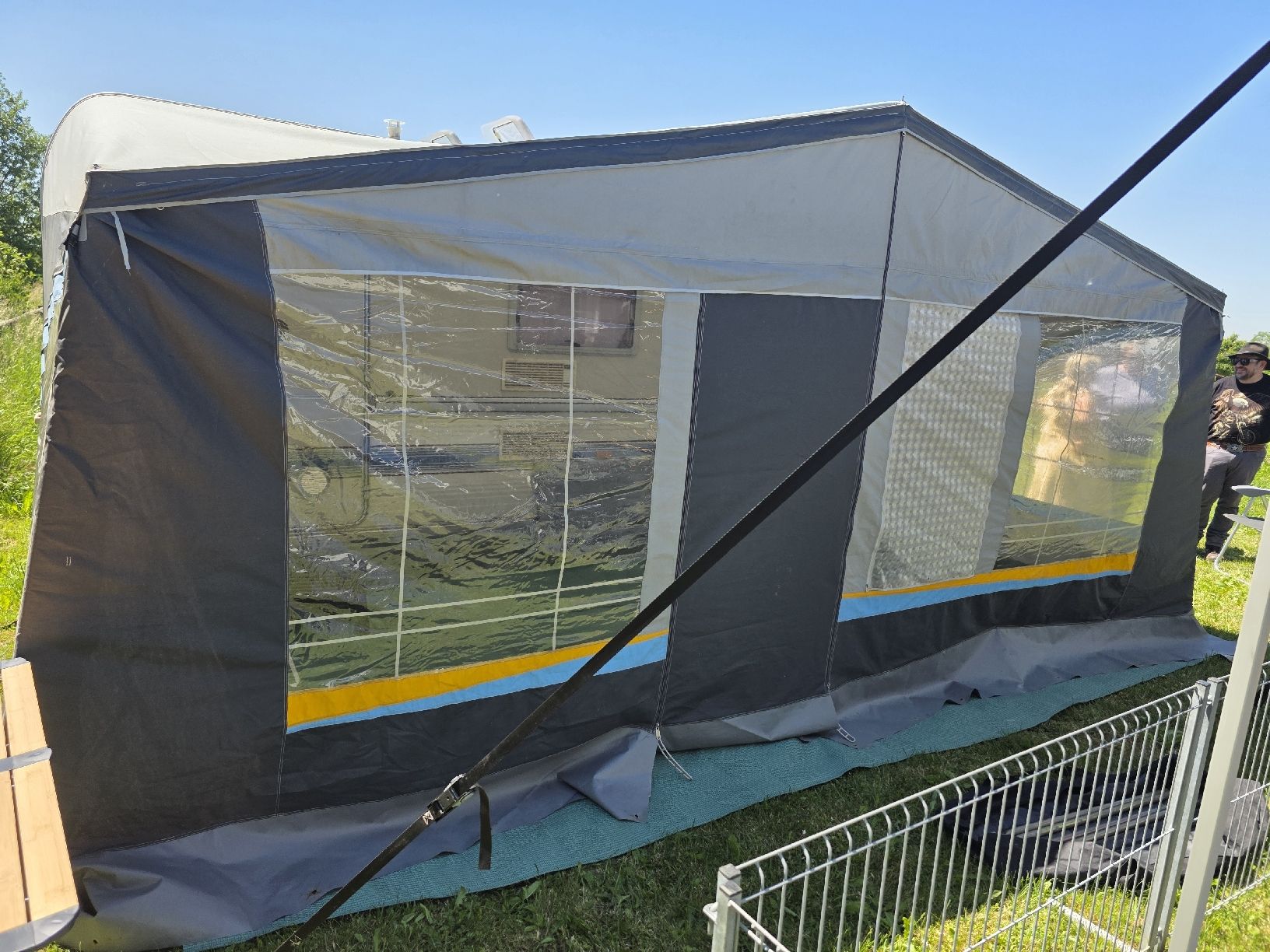 Verande & Tende da sole: Robustes Vorzelt für Wohnwagen – Usato da Landschlacht venduto da Campinghoss 2