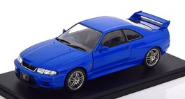 Nissan Skyline GT-R R33 1995-1998 RHD blau 1:24 von WhiteBox
