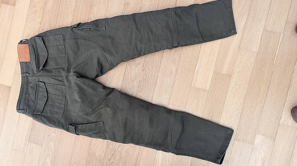 Pantaloni: Motorradhose Jeanslook Gr. W32/L30 – Usato da Allschwil venduto da rabattentramper