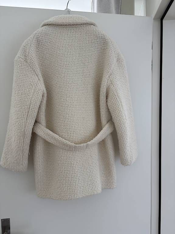 Cappotti: Kurz-Mantel Maje mit Wolle Gr. 36 DE – Usato da Lachen SZ venduto da dar_hjg9 1