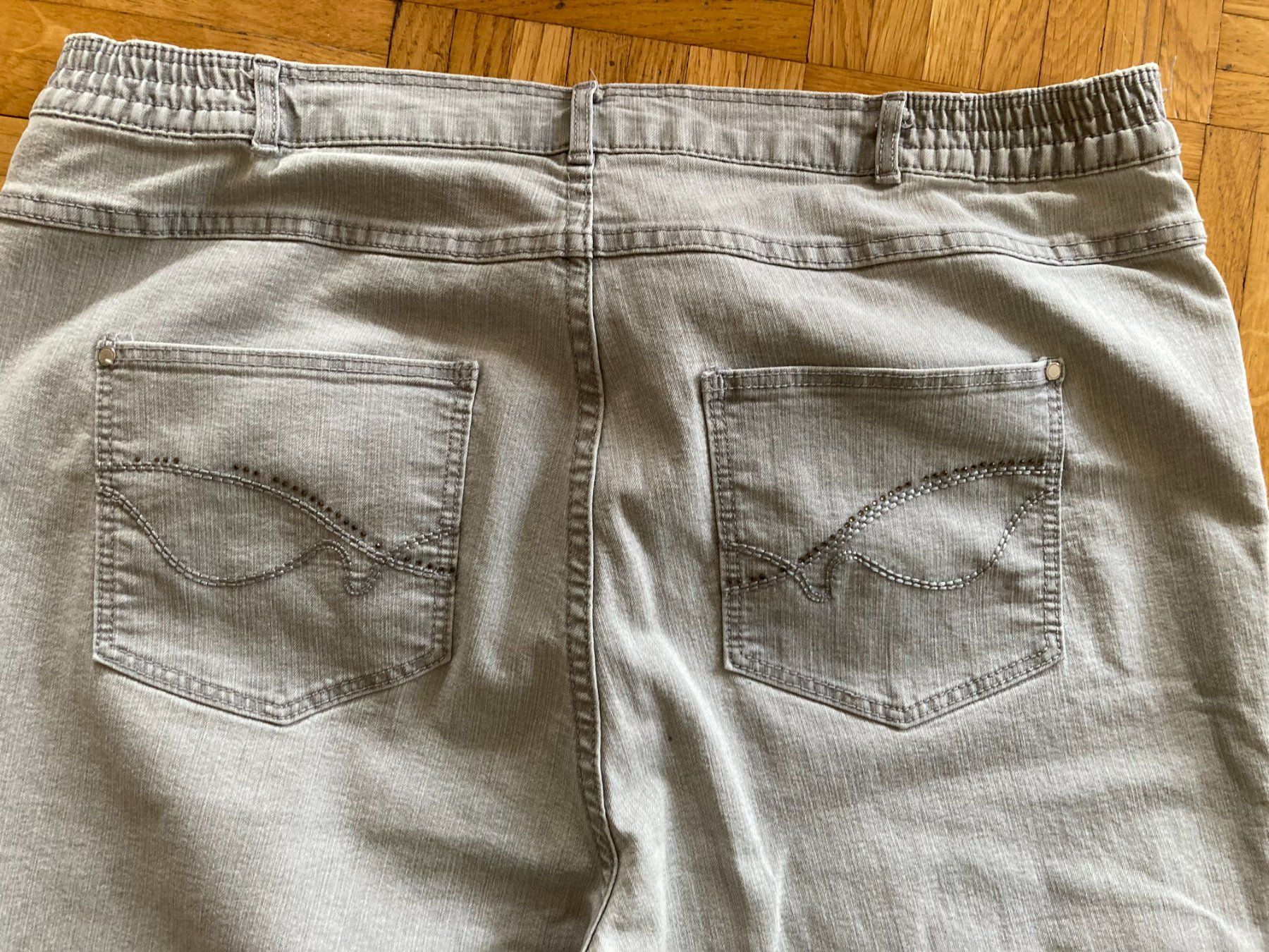 Jeans: Damen Jeans, hellgrau – Usato da Obfelden venduto da miau68 4