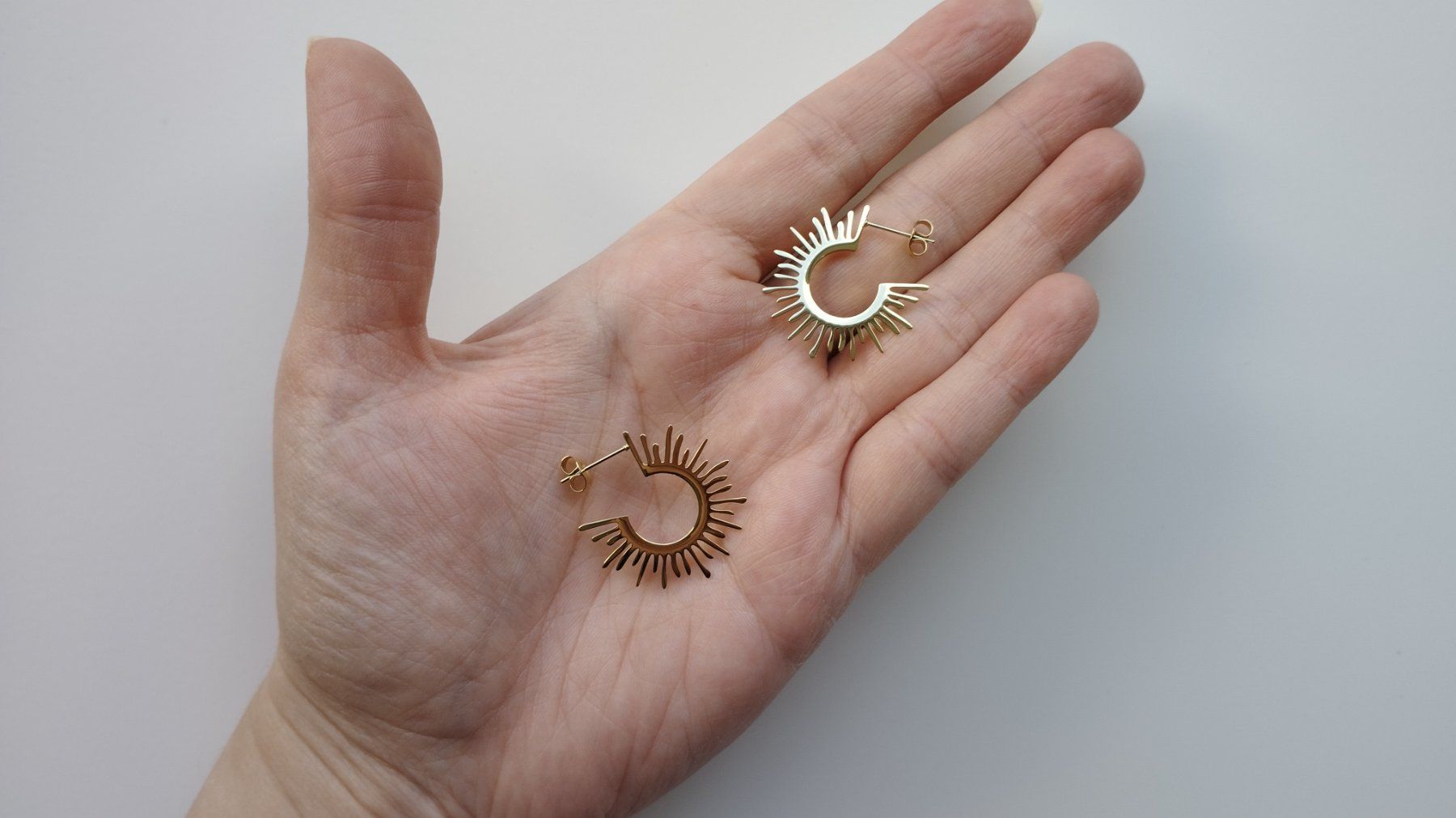 Boucles d'oreille: Stainless Steel Sun Earrings – Neuf avec emballage d'origine à Allschwil par Jani_Banani 8