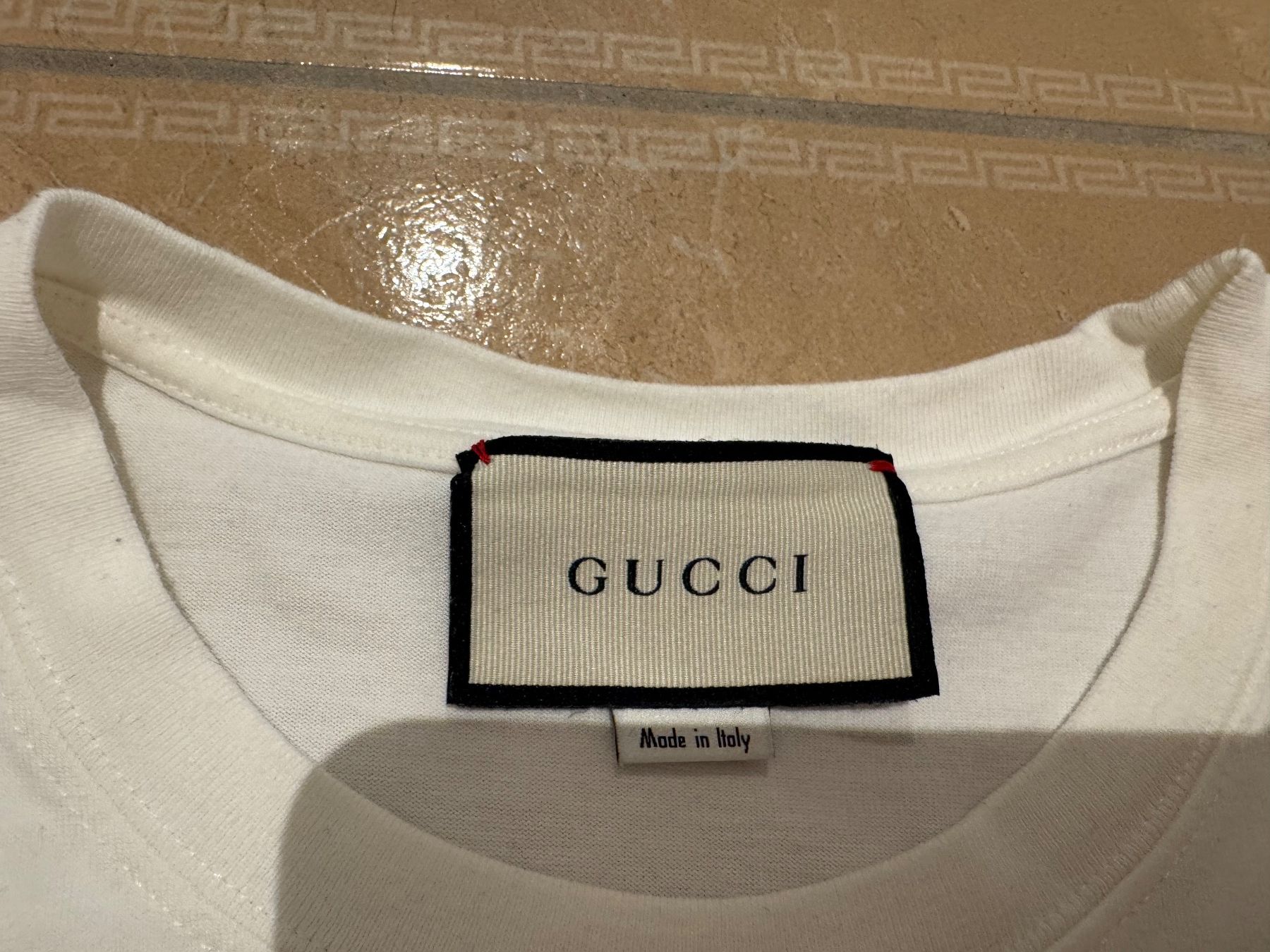 Gucci T-Shirts: Gucci cooles Shirt, XS oder 170 NP 460 Fr – Gebraucht aus Klingnau von Markus14 3