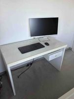 Schreibtisch weiss mit Schublade gebrauchter Zustand