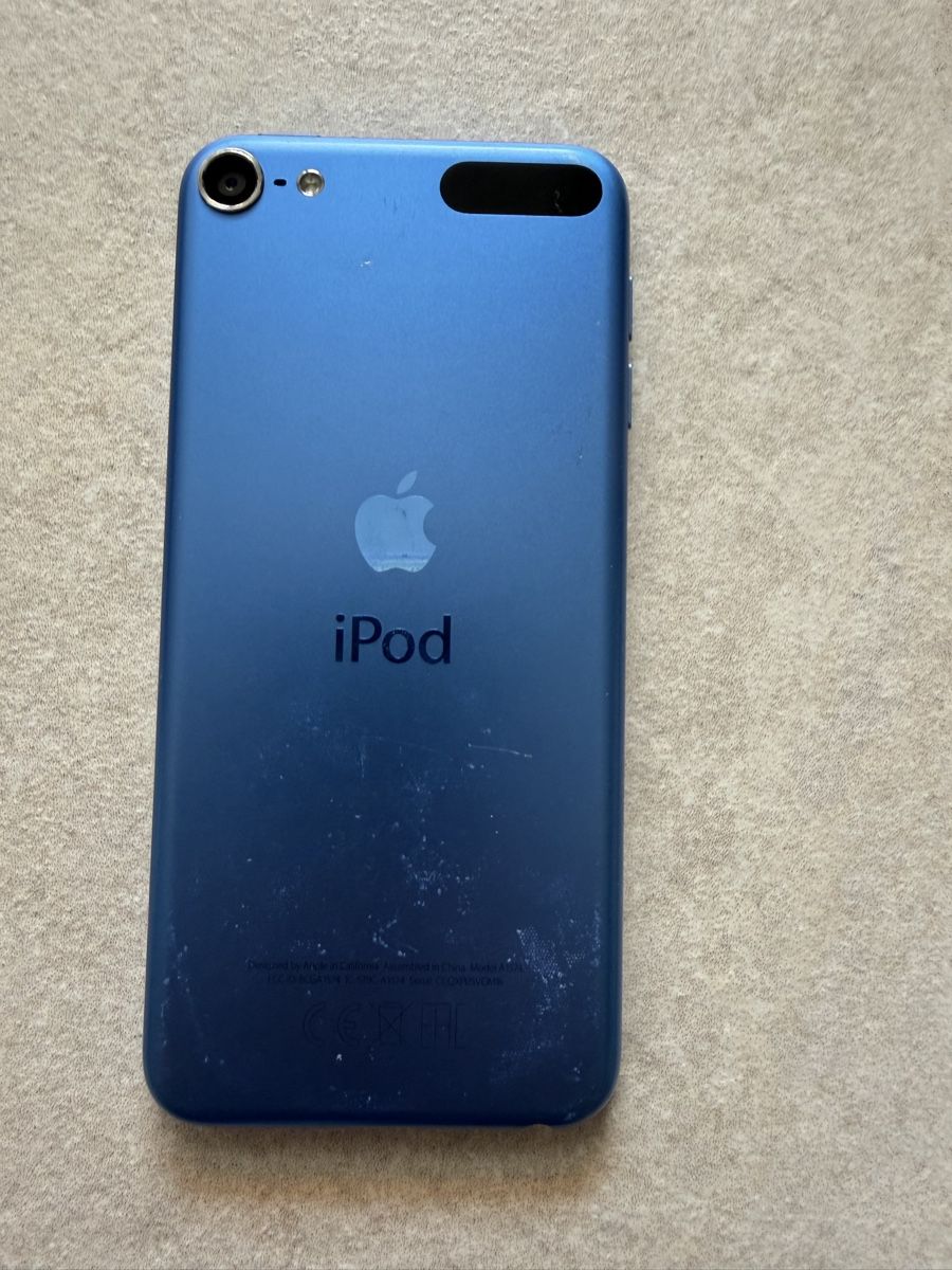 Apple Lecteur media portable: Apple iPod Touch 6 Generation – D'occasion à Buttikon SZ par alf_g6sd 1