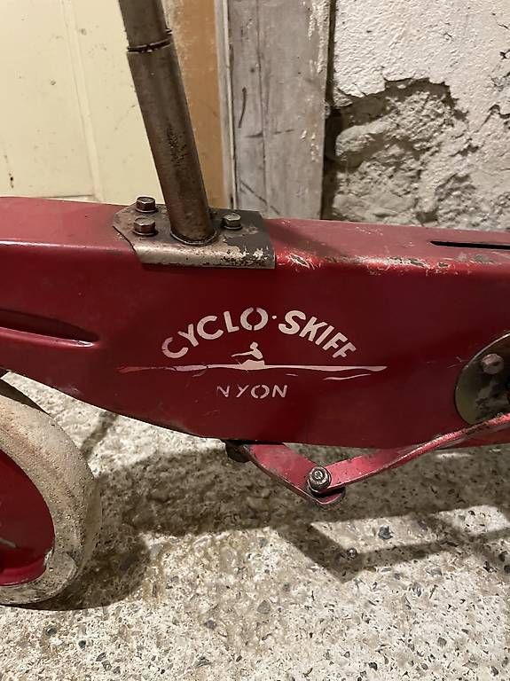 Veicoli per bambini: Cyclo Skiff – Usato da churwalden venduto da rolbir 1