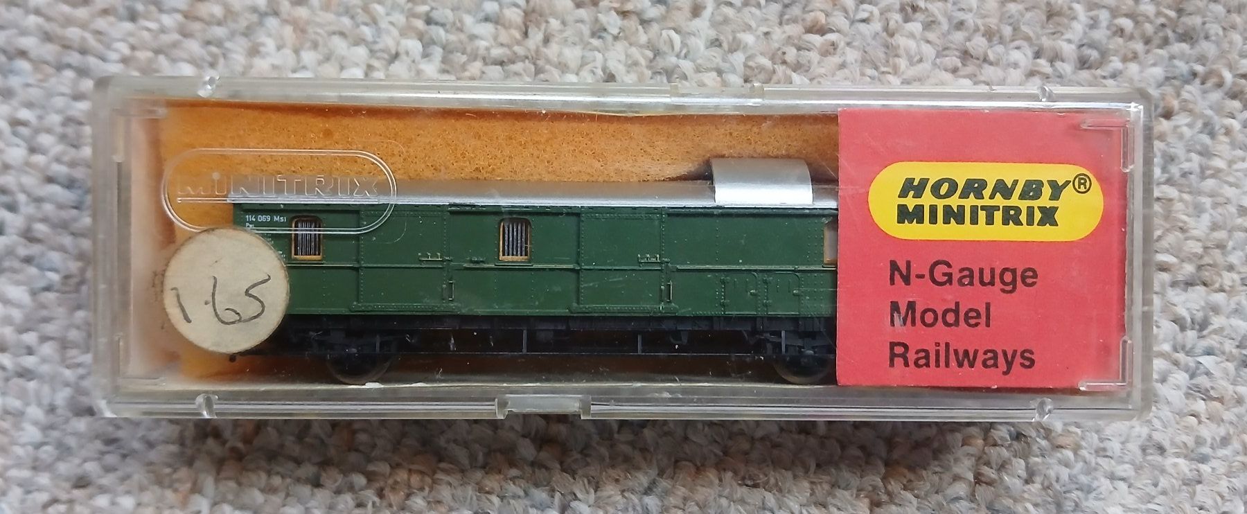 Trix Modellini di ferrovie: Güterwagen Minitrix und Schwellenträger – Nuovo (secondo la descrizione) da Oberrieden venduto da sib_nkf6 8