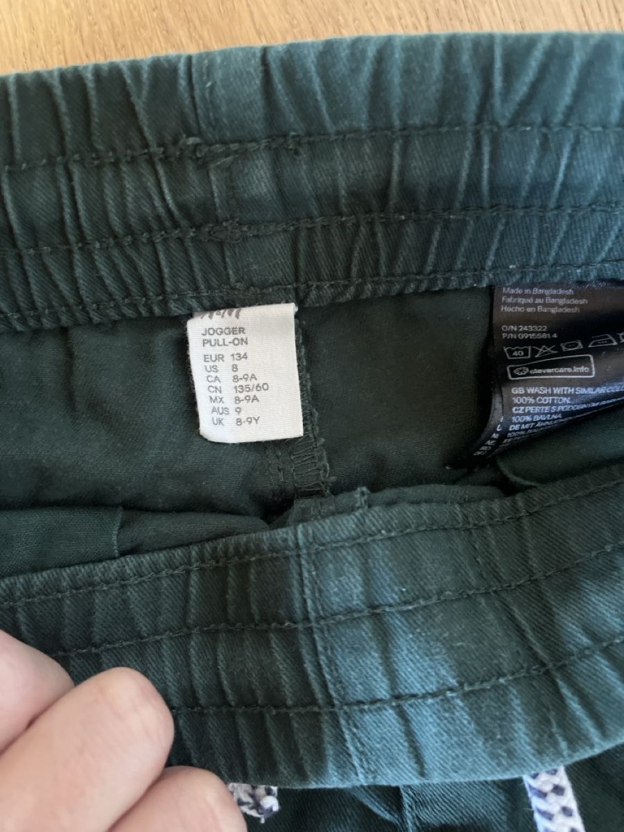 Kleiderpakete & -sets: Hosenpaket 134/140 – Gebraucht aus Balmberg von Berglihof 3