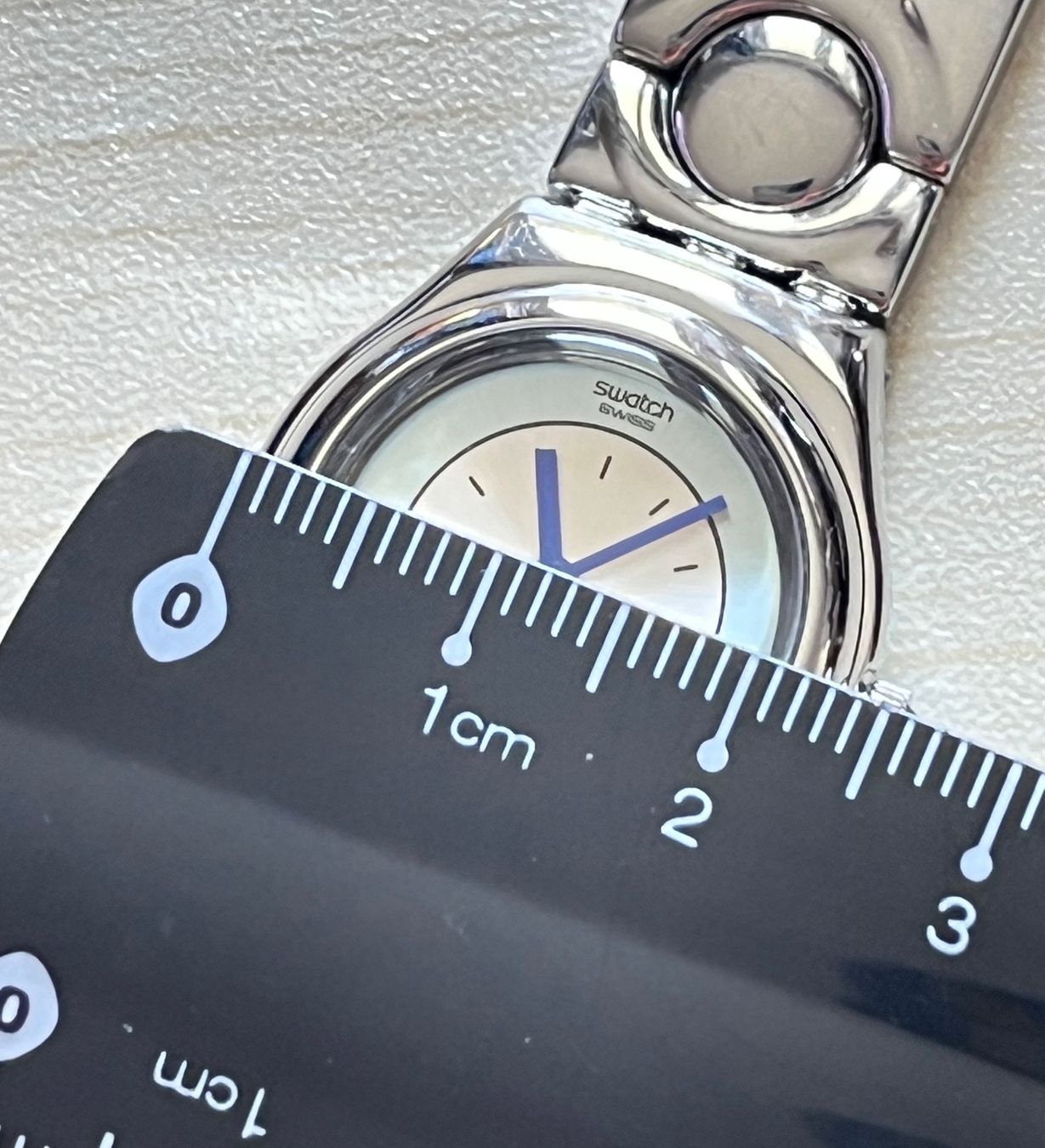 Swatch Orologi: Swatch Damen Armbanduhr – Usato da Grenchen venduto da chththl 2