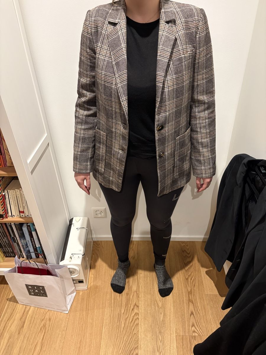 Caroll Giacche: Check Plaid Blazer Jacket Caroll size 38 wool excellent – Nuovo (secondo la descrizione) da Prilly venduto da mai_ktw8 7
