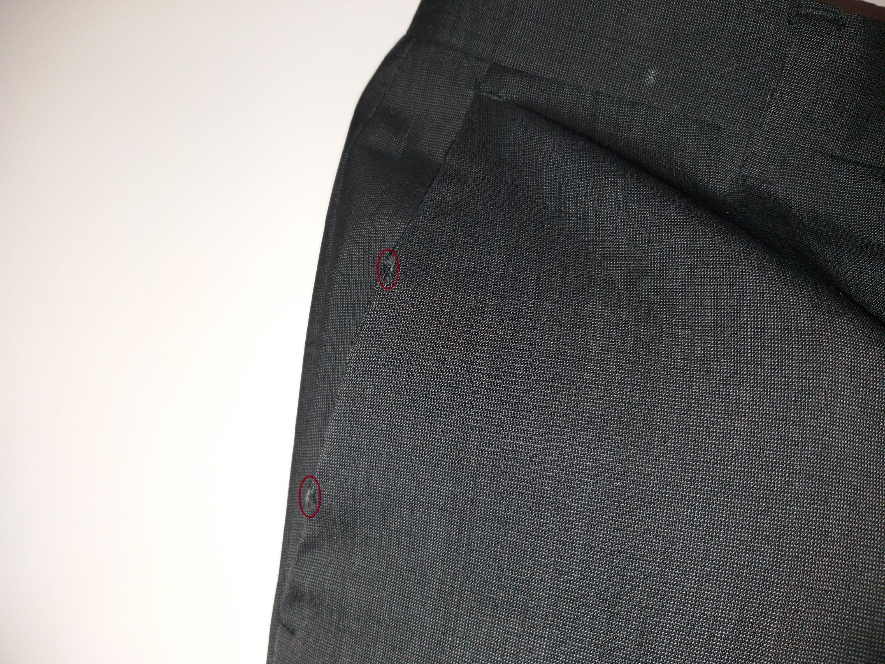Hugo Boss Completi: Costume/Anzug HUGO BOSS     Taille/Grosse 46 – Usato da Cossonay-ville venduto da Super-Price-Quality 8