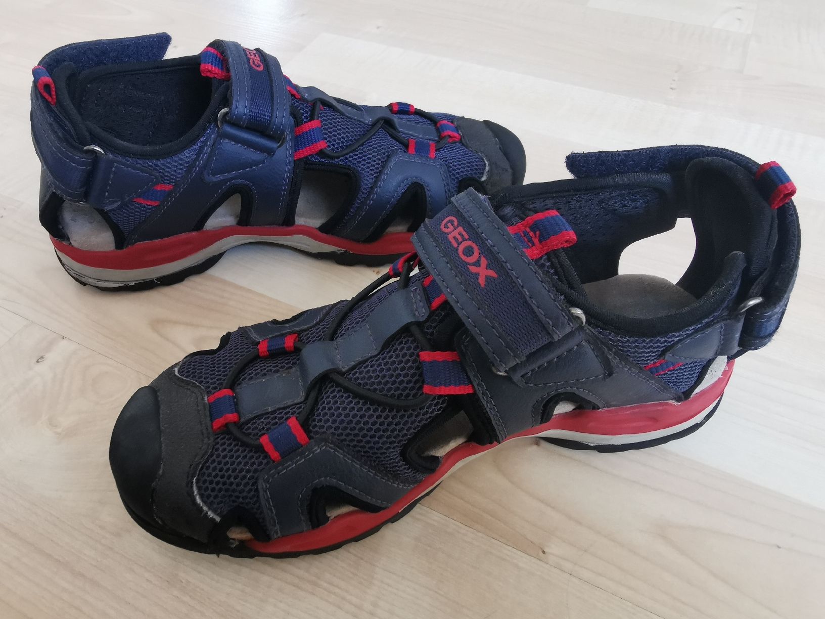 Geox Scarpe per ragazzi: sandalen geox gr. 35 – Usato da Oberentfelden venduto da bienemaaja