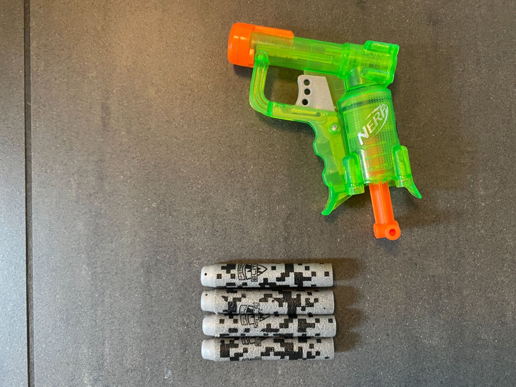 Nerf Giocattoli: NERF Jolt Green – Usato da Tägerig venduto da Biene101