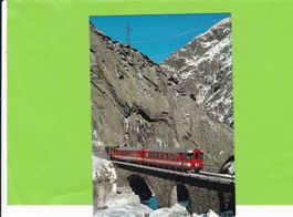 Furka-Oberalp-Bahn in der Schöllenen